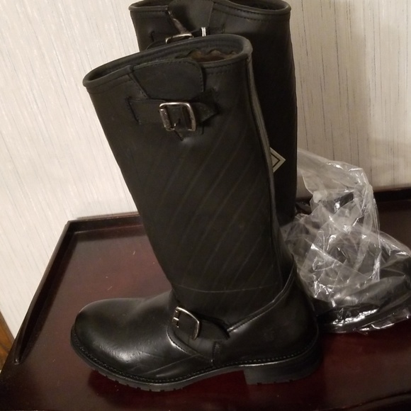 Frye Shoes - Womens boots Frye nwt Frye Shoes - Womens boots Frye nwt